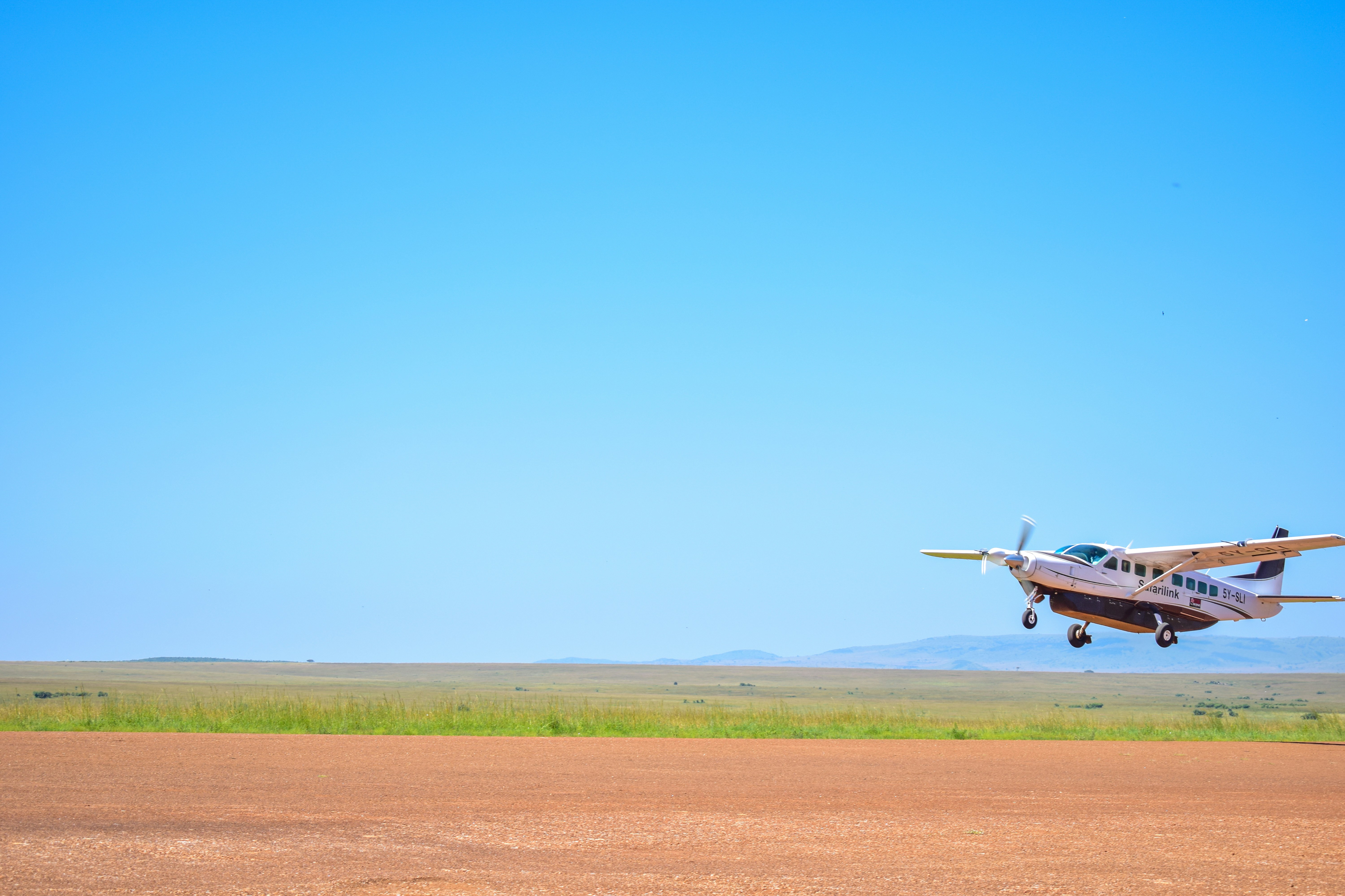 Day 2: Fly to Murchison Falls – Into the Wild